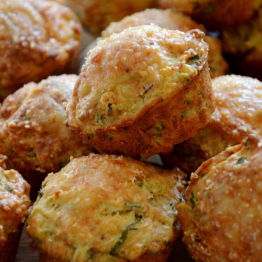 Bramborové muffiny se slaninou a libečkem