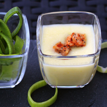 Pórkovo bramborová polévka se smetanou